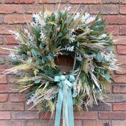 White and Gold Elegance Wreath